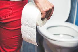 Les symptômes sont des crampes dans la région abdominale, de la diarrhée, de la constipation, de la fièvre et un malaise le traitement consiste en un refroidissement immédiat et la réintégration de liquides et de minéraux. Diareea Cauze Tratament Preventie Informatii Complete
