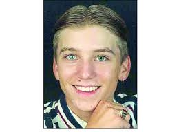 Justin Moore Obituary (1980