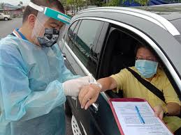 Berbicara mengenai bisnis kesehatan, belakangan ini bisnis tersebut mulai bergairah dan banyak di lirik oleh para pemburu rupiah. Dr Sim Under Home Quarantine For Covid 19 Close Contact Borneo Post Online