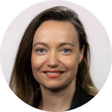 Lisa Tepper's Instagram, Twitter & Facebook