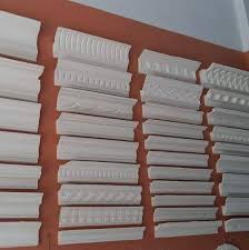 Kamar tidur andi berukuran 4 x 4 meter, ayahnya hendak memasang list gypsum di kamar tersebut. Makassar Jaya Gypsum Postingan Facebook