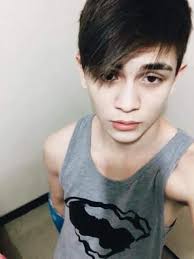 AN OPEN LETTER OF MARK AARON HERNANDEZ. 💘 Hi admins i'm mark aaron  hernandez gusto ko lang pong magpasalamat sa pagtatanggol sakin kasi  naintindihan nyo po ako ginamit ko po tong acc