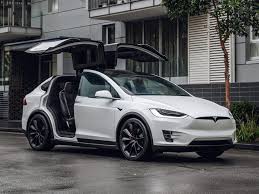 Research the tesla model s and learn about its generations, redesigns and notable features from each individual model year. Tesla Model X Updated With Plaid Mode Yoke Steering Too Automacha