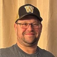 Cecil Jones's Instagram, Twitter & Facebook