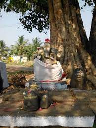 கணபதிக்கு அரசமரத்தடி, 41% OFF