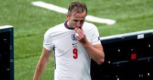 Kane received his rematch for the world heavyweight championship on the january 7, 2011 episode of smackdown in a last man standing match, but was unsuccessful. Pundit Slams Lying Harry Kane As Striker Told Tottenham Rift Ends One Way