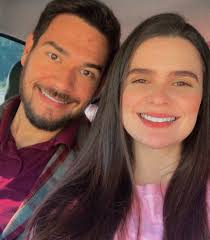 Débora Flores Floriani (@deboradermatovett) • Instagram photos and videos