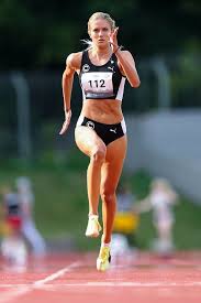 Người đẹp điền kinh alica schmidt tham gia buổi quảng cáo cùng các cầu thủ của borussia dortmund. Olympian Alica Schmidt Hates World S Sexiest Athlete Tag Turned Down Playboy