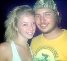 Taylor Lee Holbert (1990-2020): homenaje de Find a Grave