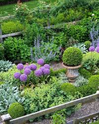 Bunny Mellon Gardendesign Beautiful Gardens Garden Inspiration Amazing Gardens