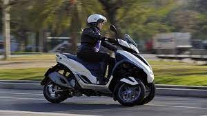 Check spelling or type a new query. Harga Terbaru Skuter Piaggio Mp3 Yourban Roda 3 Sensasi Belok Dengan Tiga Roda Sriwijaya Post