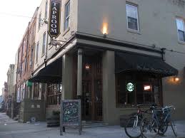 Chickie's and pete's crab house and sports bar south philly. South Philly Tap Room Drink Philly The Best Happy Hours Drinks Bars In Philadelphia