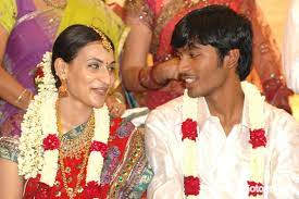 Dhanush is a popular south indian film actor who is best known for the song kolaveri di. Dhanush And Aishwarya Family Photos Lovely Telugu