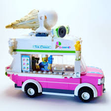 Couldn T Resist This Ice Cream Truck From The Lego Movie Lego Legomovie Thelegomovie Octan Icecream Cool Lego Lego Photo Legos