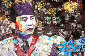 Dari segi fungsi, kolase dikelompokkan menjadi dua, yaitu seni murni (fine art) dan seni pakai (applied art). 7 Langkah Cara Membuat Kolase Lebih Indah Afifbenzumaen