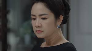 Phim phát sóng vào lúc 21h30 thứ 2, 3, 4 hàng tuần bắt đầu từ ngày 14 tháng 12 năm 2020 trên kênh vtv3. HÆ°á»›ng DÆ°Æ¡ng NgÆ°á»£c Náº¯ng Táº­p 17 Hoang PhÅ© Phang Ä'uá»•i Viá»‡c Minh CÅ©ng La Luc Tri Quyáº¿t Ä'á»‹nh Rá»i Khá»i Cao Gia Vtv Vn