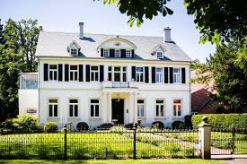 Saal Fur Die Hochzeitsfeier Auf Dem Gut Horn In Gristede Hochzeitsfeier Hochzeit Dekoration Hochzeit
