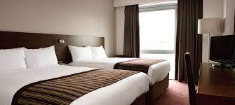 It is very much at the centre of things in this great city. Bradford Hotel Photo Gallery Jurys Inn