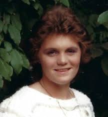 HappysPlace scoop: Find more details about Reba McEntire's upcoming reunion  with Joanna Garcia Swisher!