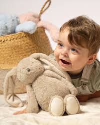 Doreen Robson's Instagram, Twitter & Facebook