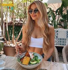 July 9, 1996 , age as on 2021: Pamela Reif Diet Pamela Reif Workout Plan And Diet Pattern Pamela Reif Program Health Yogi