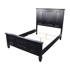 Available in three classic finishes of white. 58 Off Coaster Fine Furniture Coaster Sandy Beach Queen Size Bed Frame Beds