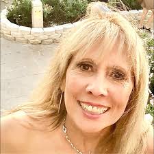 Lacey Stuart (@lacey.stuart.9) • Facebook