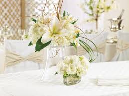 Whether your wedding is elegant, rustic, modern, or whimsical, your cake should be. How Much Do Flowers Cost At Heb Trendiu