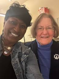 Yolanda Cottrell's Instagram, Twitter & Facebook