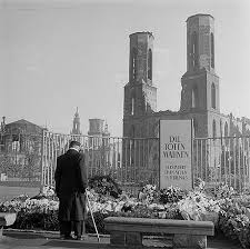 In britain, planning for the dresden attack moved forward with the operation calling for daylight bombing by the us eighth air force followed by night strikes by bomber command. Bombing Of Dresden In World War Ii Wikiwand
