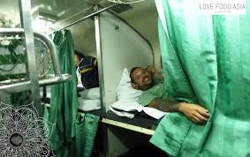 Travel with my buddies to hatyai by land. Trains In Thailand Hat Yai To Bangkok By Night Train