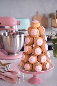 Choux Craquelins Cremeux Framboise Anne Sophie Fashion Cooking Recette Gateau De Sushi Cremeux Desserts Francais