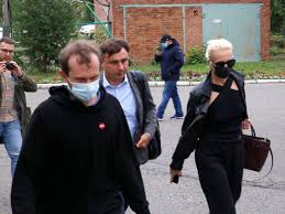 Супруга алексея навального никогда не выступает с комментариями на. Newsru Com Zhenu Alekseya Navalnogo Pustili V Palatu K Muzhu