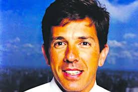 João amoedo é o candidato que, em debate na rádio jovem pan essa semana, afirmou quando perguntado que não teria problema em receber apoio de petistas. Joao Amoedo Avalia Entrar Na Justica Para Participar De Debates Na Tv O Tempo
