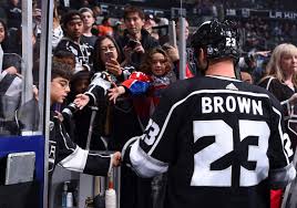 Brown Breaks Finger In Final Tune Up Is Out Indefinitely
