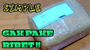 Tidak ada kriteria khusus bahwa membungkus paket harus menggunakan kertas yang polos. Tutorial Cara Bungkus Paket Simple Youtube