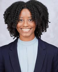 tbt New Beginnings 🩺x💊 On October 5, 2016 I had my 1st white coat  ceremony (pharmacy). I would've never thought that almost exactly 5 years  later I'd be celebrating white coat #2