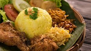 1 buah ragi bulat atau ragi tapai untuk membuat arak (yang juga disebut qu, jiuqu, atau chiuyao dalam bahasa mandarin). Bikin Melotot Beli Nasi Kuning Pas Dibuka Bungkusnya Malah Jadi Begini