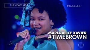 Maria Alice Xavier é puro estilo no 'The Voice Kids'