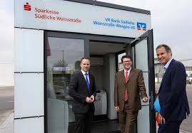 Ihre bank vor ort hilft ihnen gerne weiter. Rohrbach Gemeinsame Sb Geschaftsstelle Von Vr Bank Und Sparkasse Eroffnet Pfalz Express