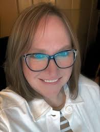 After wrapping up my recent job search and diving into my new opportunity  at Adams Publishing Group LLC, I'm thankful for what made the most  significant difference