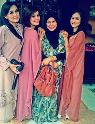 Portal cari jodoh muslim malaysia tilljannah.my peralatan. Raysha Rizrose Adik Beradik Gambar Lama Ni Facebook