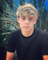 I have never met another person that was born naturally blonde with brown eyes like me. Pin By Damla Kaya On Boys Blonde Hair Boy Cute Blonde Boys Blonde Guys