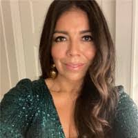 Janet Gomez's Instagram, Twitter & Facebook