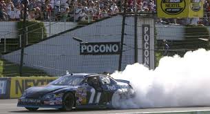 That year, the hall of fame inside linebacker intercepted five passes while recording seven fumble recoveries in. Full Replay Denny Hamlin Sweeps Pocono As A Rookie Nascar Com