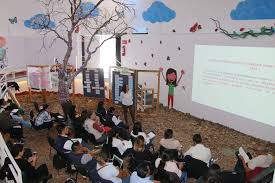 Es el proceso de reconocer valores y aclarar conceptos para crear habilidades y actitudes necesarias, tendientes a comprender y apreciar la relación mutua entre el hombre, su cultura y el medio biofísico circundante. Impulsan La Educacion Y Cultura Ambiental En Talleres Regionales De Todo El Pais Alcaldes De Mexico
