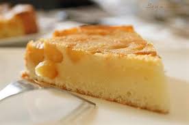 Gateau Moelleux Au Yaourt Pommes Caramelisees Gateau Moelleux Gateau Yaourt Moelleux Gateau Aux Pommes Caramelisees