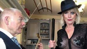 Toyah ann willcox (born 18 may 1958) is an english musician, actress, and tv presenter. Robert Fripp And Toyah Willcox Support Freebritney With Toxic Cover