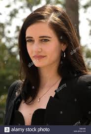 Джозеф файнс, джейми кэмпбелл бауэр, тэмзин эджертон и др. Eva Green Miptv 2011 Camelot Photocall Cannes Frankreich 04 04 11 Stockfotografie Alamy
