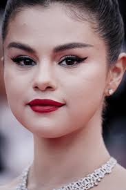 Pin On Queen Gomez